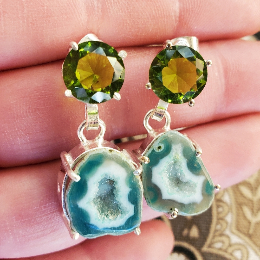 New Peridot & Agate Druzy Silver Stud Earrings.